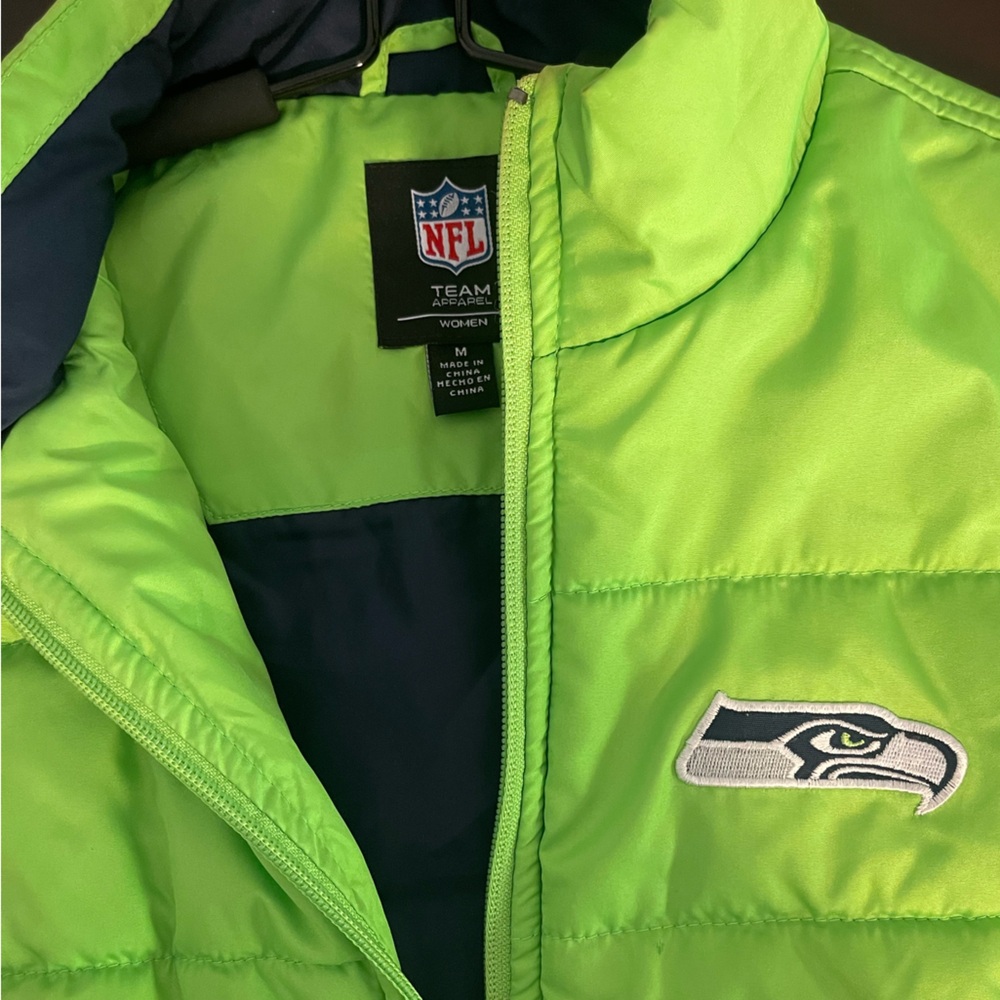 NFL Team Seahawks Apparel Bright Green Puffer Jacket